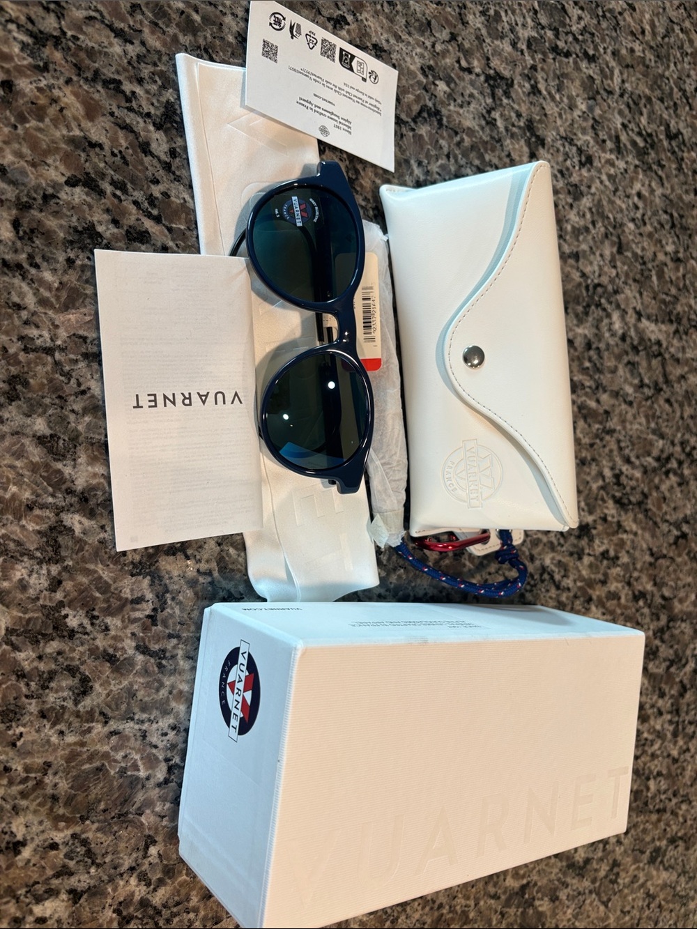 NWT Vuarnet Navy Blue Round Sunglasses with White Case